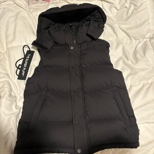 Aritzia Black Hooded Puffer Vest